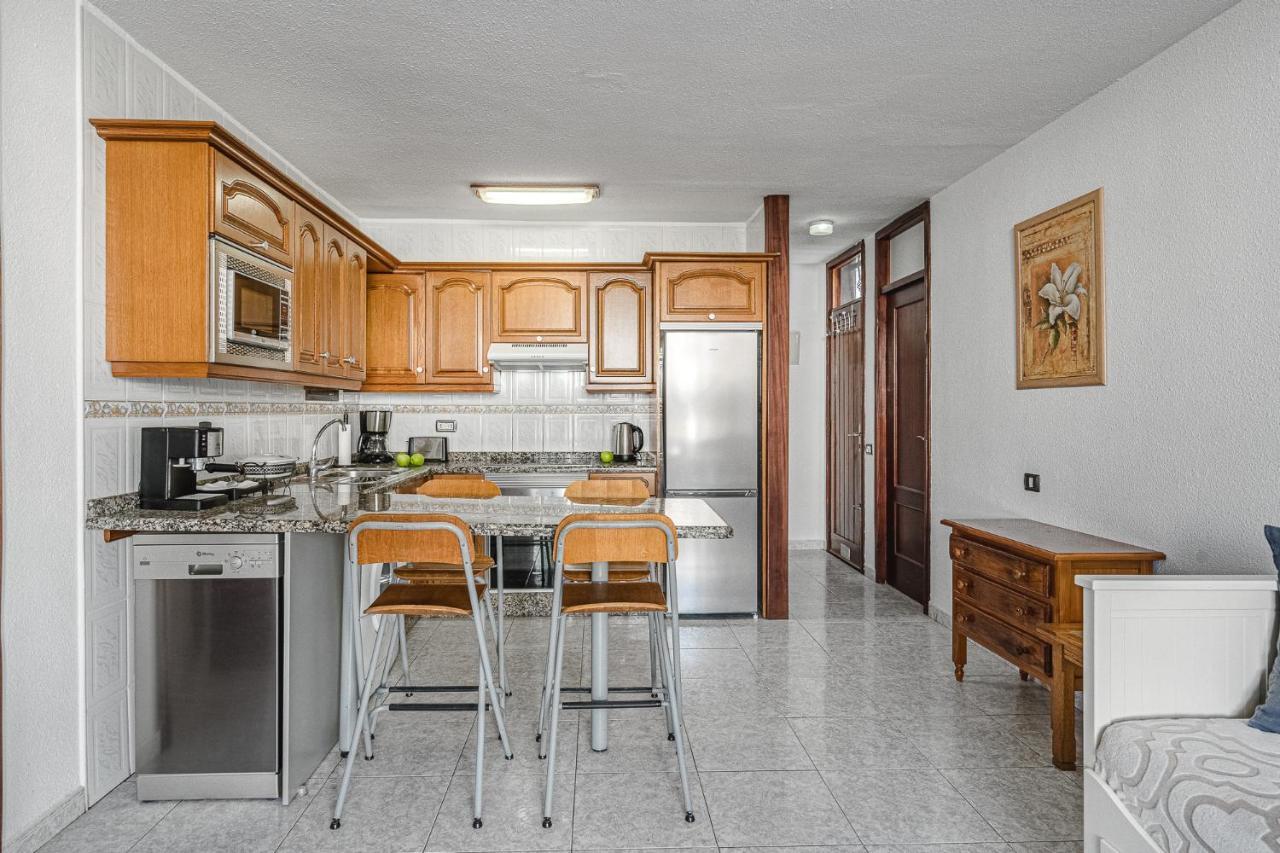Bungalow -2 Minute From The Beach. Playa de las Americas  Exteriör bild